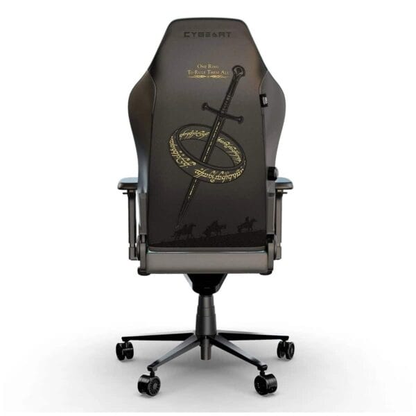 Gaming bureaustoel met zwaard en ridderlogo, ergonomisch ontwerp, comfortabel 4D geheugenfoam, ideaal voor lange gaming sessies, met stevige armleuningen en verstelbare hoogte.