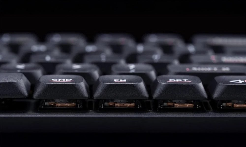 Lange Batterijduur & Unieke RGB Verlichting