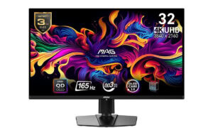 MSI MAG 321UP QD-OLED 31.5 inch gaming monitor met 4K UHD-resolutie, 165Hz verversingssnelheid en adaptieve sync voor optimale gamingervaring.