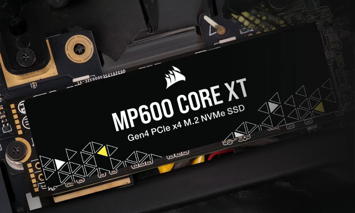 Corsair MP600 Core XT 1TB NVMe M.2 SSD met PCIe Gen4 voor snelle gegevensoverdracht.