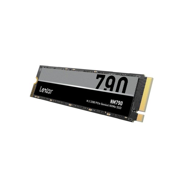 Snelle Lexar NM790 1TB NVMe PCIe Gen4 SSD voor gaming en opslag, compatibel met PS5, met leessnelheid tot 7400MB/s en schrijfsnelheid tot 6500MB/s.