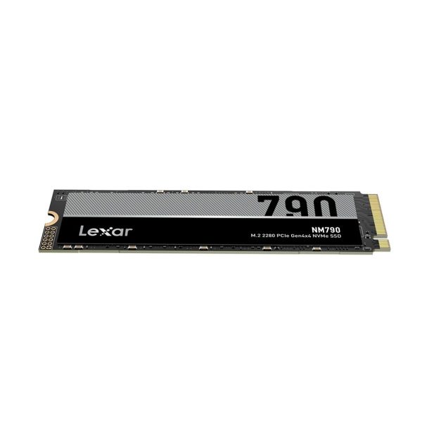 Lexar NM790 1TB NVMe PCIe Gen4 SSD voor snelle gaming en opslag, compatibel met PS5, met leessnelheid tot 7400MB/s en schrijfsnelheid tot 6500MB/s.