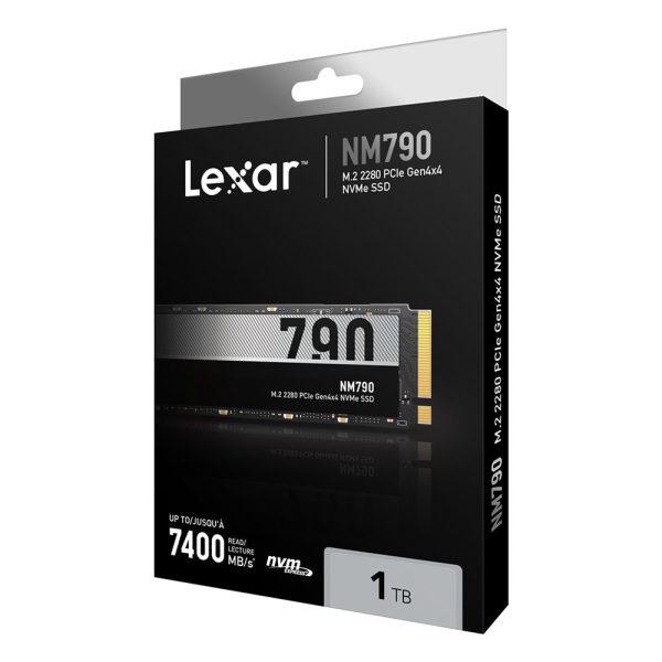 Lexar NM790 1TB NVMe PCIe Gen4 x4 SSD voor snelle opslag en gaming. Leessnelheid tot 7400MB/s, compatibel met PS5, ideaal voor high-performance computers en gaming setups.
