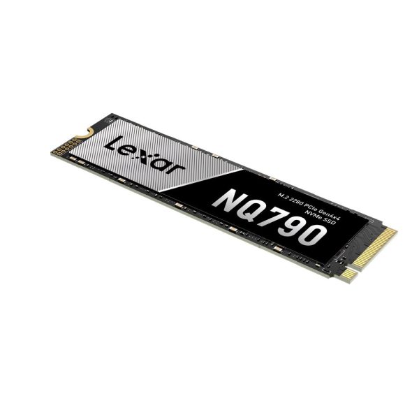 Lezer NQ790 2TB NVMe PCIe Gen4 SSD voor snelle gegevensoverdracht en gamingprestaties.