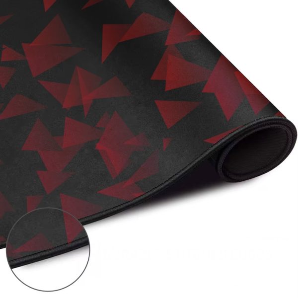 Hoogwaardige gaming mat zwart rood voor optimale grip en precisie.