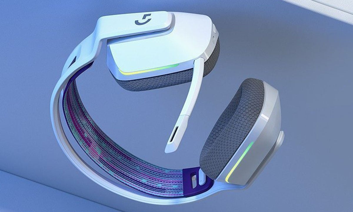 Logitech G G733 draadloos gaming headset in blauw met RGB-verlichting en 7.1 surround sound voor optimale game-ervaring.