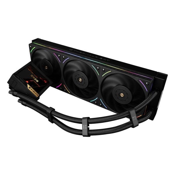 Een high-end CPU koeler met kleurrijke RGB-verlichting voor optimale computercooling en gaming-prestaties. Geschikt voor gamers en PC-enthousiastelingen die op zoek zijn naar visuele flair en krachtige koeling.
