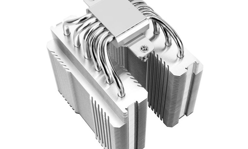 Afbeelding van de Thermalright Peerless Assassin 120 SE ARGB luchtkoeler met 6×6mm heatpipes, geschikt voor AMD en Intel systemen, ontworpen voor optimale koeling en prestaties.