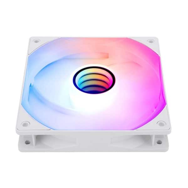 Geïntegreerde RGB-verlichting en stille werking, ideaal voor gamers en computerenthousiastelingen.