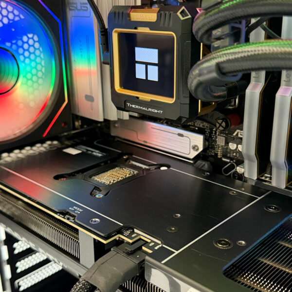Blade 5070 Amd Ryzen 5 7500x3d Tray Geforce Rtx 5070 Oc 12gb 32gb Ram 1tb M.2 Ssd Gaming Pc Powered By Asus 5