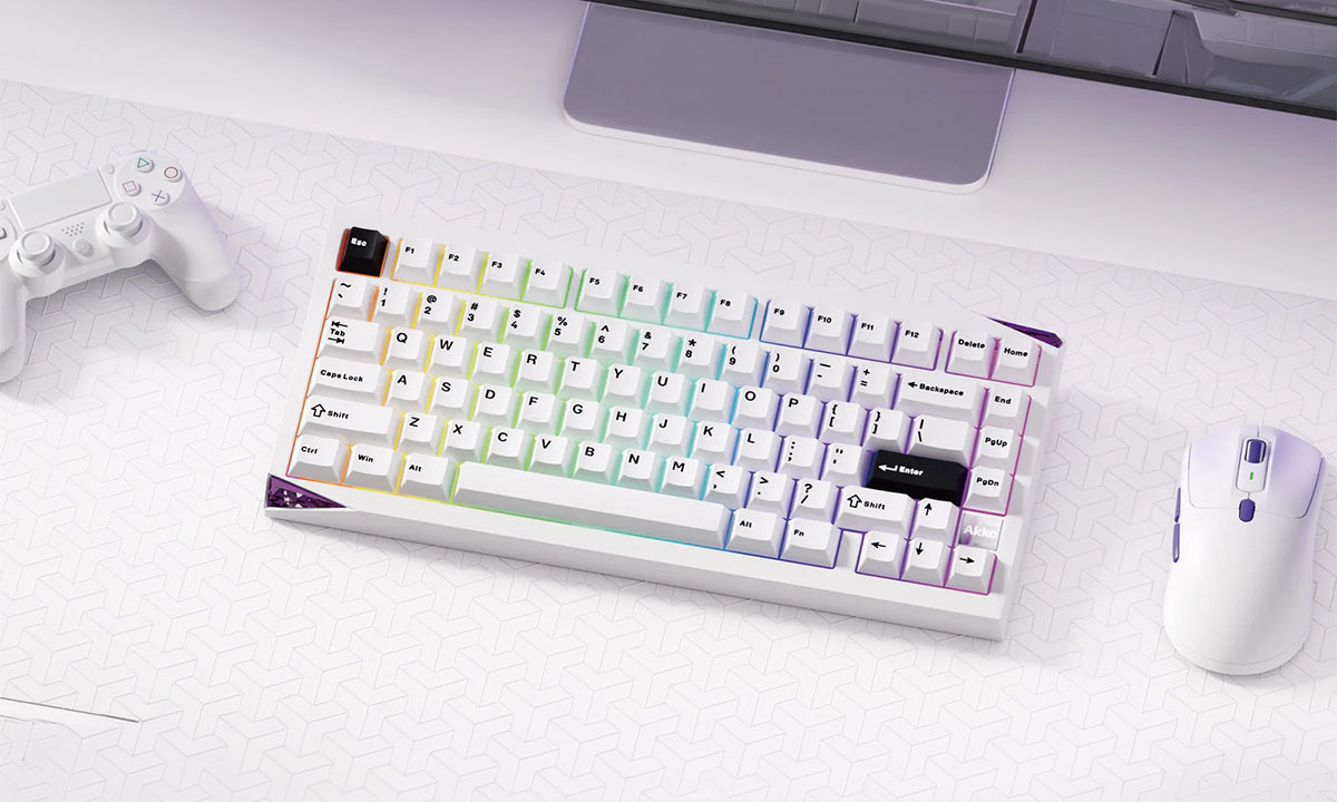 Akko Mineral 01 Stellar Rose draadloos mechanisch gaming toetsenbord met RGB-verlichting en hot-swap functies, ideaal voor gamers en professionele gebruikers.