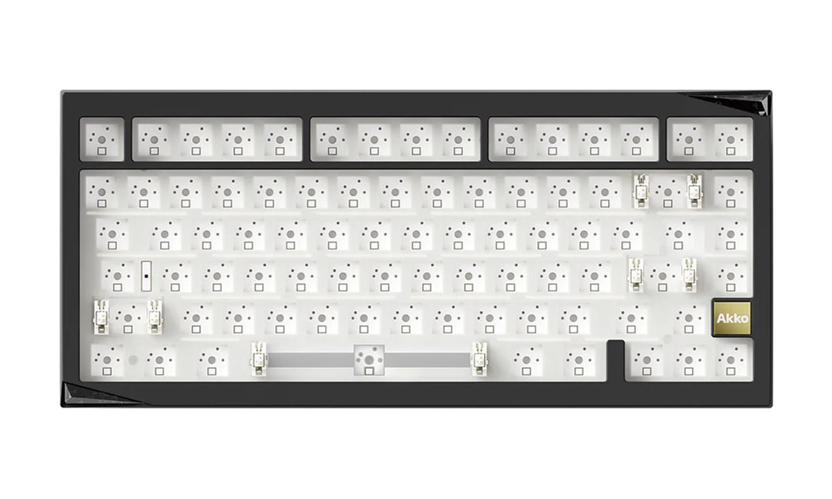 Volledig overzicht van het Akko Mineral 01 VIA Stellar Rose draadloos mechanisch gaming toetsenbord met RGB-verlichting en hot-swappable switches.