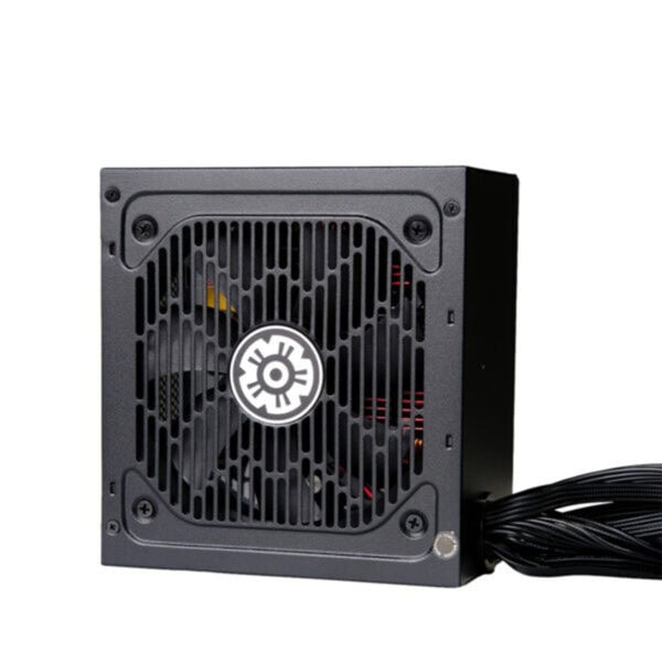 Voedingsunit met 3x120mm ARGB ventilator en mesh voor optimale airflow.