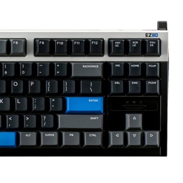Hoogwaardig IQUNIX EZ80 mechanisch gaming toetsenbord met magnetische Jade Pro switches, RGB-verlichting, Hall Effect technologie en 8K Hz polling rate voor optimale gamingprestaties.