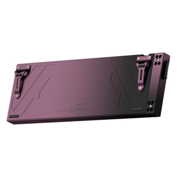 QIQUNIX Meet68 Ultra Midnight Purple 65% RGB mechanisch gaming toetsenbord met magnetische switches en hot-swap functionaliteit, ideaal voor gamers en professionals.