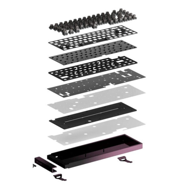 Uitgeknipte onderdelen van een mechanisch gaming toetsenbord, inclusief schakelaars, platen en behuizing, geschikt voor high-end gaming en modding.