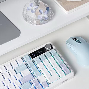 Epomaker Introduceert Nex Lite: De Ergonomische Muis Voor Comfort En Prestaties