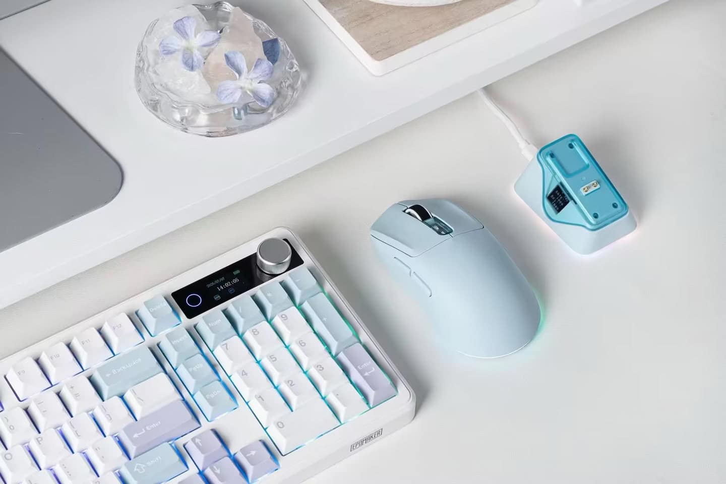 Epomaker Introduceert Nex Lite: De Ergonomische Muis Voor Comfort En Prestaties